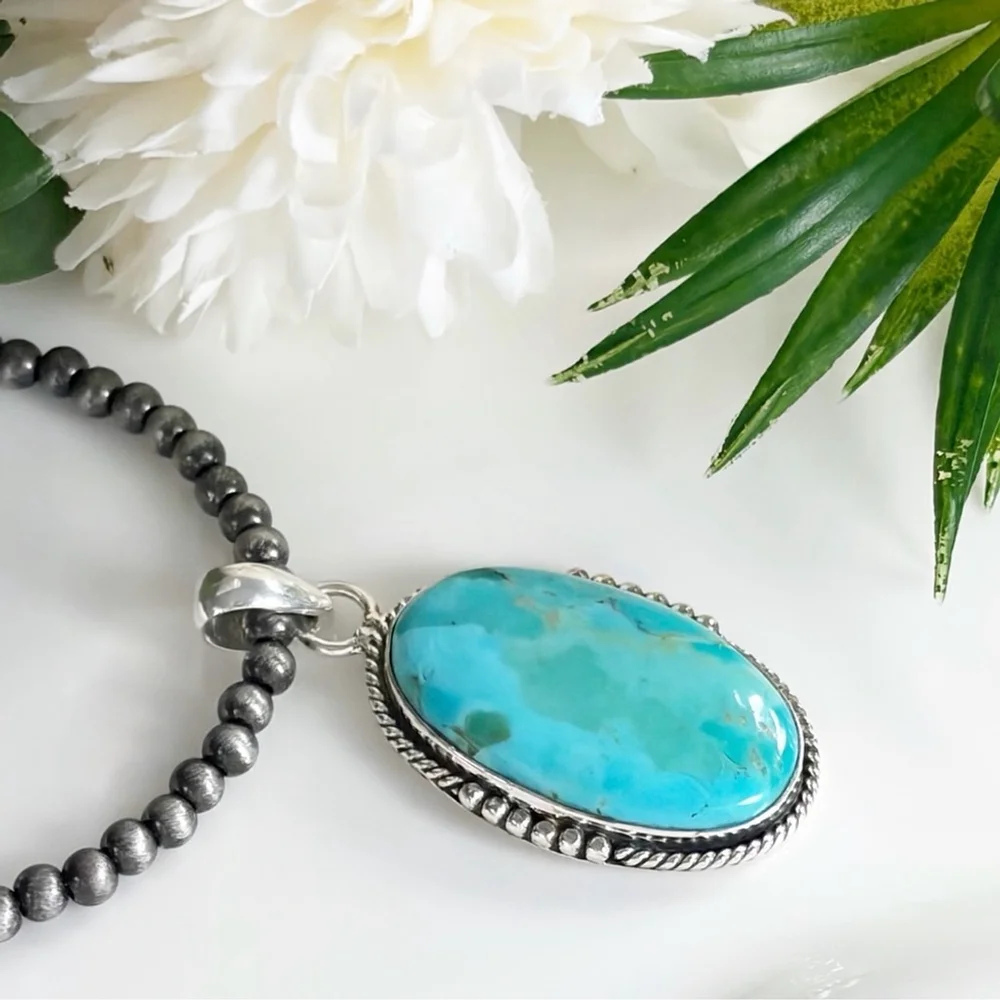 Southwest Boho 925 Genuine Mohave Turquoise Pendant Navajo Pearl Style Necklace - Picture 3 of 5